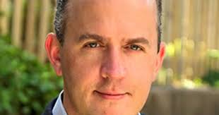 Top businessman's quest to find duo who saved his life