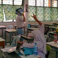 Segala aktiviti sekolah akan dikemaskini di dalam page ini. Photos At Smk Lok Yuk Likas Stpm Examination Hall Now Closed College Classroom