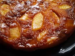 Gateau Au Yaourt Et Aux Pommes Caramelisees Au Beurre Sale Au Panda Roti
