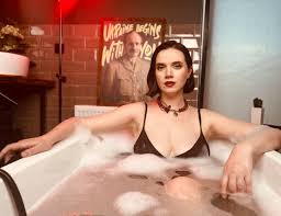 Yanina Sokolova nude - 43 photos