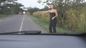 LE OFREZCO A DESCONOCIDA DINERO A CAMBIO DE UNA MAMADA Y DEJARSE GRABAR  MIENTRAS LE METO MI VERGA