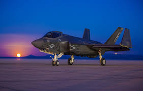 Jsf fighter flight characteristics do not differ from the characteristics of the aircraft of this class, standing on top of the world armed to the beginning of the. Wallpaper Sunrise Fighter Bomber The Airfield Lightning Ii F 35c Lockheed Martin Images For Desktop Section Aviaciya Download