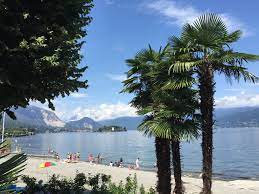 Map of lake maggiore area hotels: Beach At Stresa Lago Maggiore Italien Urlaub Urlaub Urlaub Planen