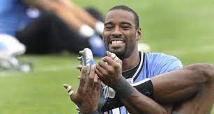 Dolphins coach brian flores doesn't want cb xavien howard to leave miami. Lions Calvin Johnson Has Finger Knee Surgery