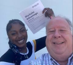 New agent Moniq Stepney and SA Lee Gammon with the close case!! Congrats      #Success #Lomenation