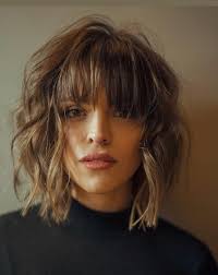Women S Short Thin Hairstyles Thin Hairstyles For Guys Thin Hairstyles With Bangs Old Lady Thin Hai In 2020 Short Thin Hair Medium Hair Styles Oval Face Hairstyles