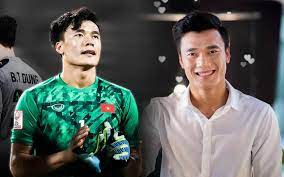 Thủ thành bùi tiến dũng nhận 11 bàn thua trong 3 trận gần nhất. Thá»§ Mon Bui Tiáº¿n DÅ©ng Tá»« NgÆ°á»i Hung Ä'áº¿n Ngoi Sao Ngoai San Cá» Tinh Toan