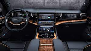 2022 jeep grand wagoneerstarting at: 2022 Jeep Wagoneer Is Here Gigantic Luxurious And Packing Big V8 Power