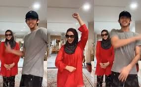 Penyanyi remaja ismail izzani memohon maaf kepada keluarga dan pihak pengurusannya berkaitan foto yang tersebar bersama pelakon zarina ann joulie. Sporting Bai Mak Dia Sahut Cabaran Menari Ibu Ismail Izzani Memang Power Gempak