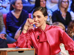 Facebook un'intervista a 360° alla scoperta di un settore di cui, ancora oggi, si parla poco, nella quale valentina nappi ha parlato del suo primo. Caterina Balivo E Marito Confessione Hot La Castita E Finita