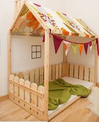 Lugares Seguros Para Acostar A Dormir A Tu Bebe Habitaciones Infantiles Camas Cama Montesori