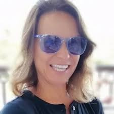 Debbie Lane (@DebbieLanesells)