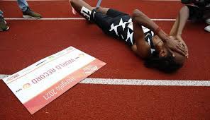 Jun 06, 2021 · netherlands' sifan hassan competes on her way to victory (photo by martin bureau, afp). Sifan Hassan Sets New Women S 10 000m World Record