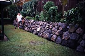 Use as accent pieces and seat rocks or for retaining walls and borders. Australian Retaining Walls Hand Placed Bush Rock Retaining Walls Australian Retaining Walls