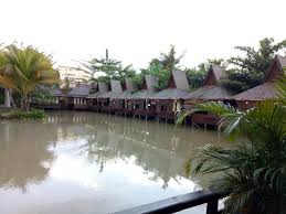 Download now yuk intip restaurant pesona alam ubud bebek tepi sawah. Pondok Tepi Sawah Banjarmasin Restaurant Reviews Photos Phone Number Tripadvisor