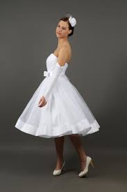 Das kleid wurde 1x getragen und kommt frisch aus der reinigung. Rockabilly Brautkleid Petticaot Hochzeitskleid Kleiderfreuden