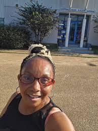 Wanda Dortch's Instagram, Twitter & Facebook