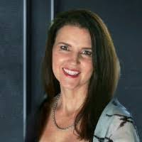 Belinda Fraser's Instagram, Twitter & Facebook