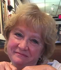 Peggy Medlin's Instagram, Twitter & Facebook