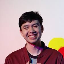 I just started my first full time job at Tesla! I'm excited to start as a  test engineer and can't wait to see the challenges that await me.