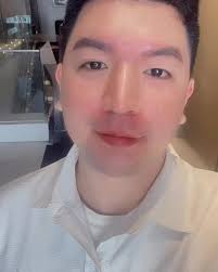 邁向第✌️年, 每次的進步，都是淬鍊自己的開始🌟, 也紀錄著在品牌上的生活點滴📒, 不論好壞或是酸甜苦辣的回憶, 都是成為我經歷的一部分故事,  謝謝一路支持的客人、朋友、同事及主管, 們的指教與肯定🙆❤️, #jomalonelondontw , #jomalonedon ,  #寒舍艾美酒店Fy25業務大會, #亞太區品味師👑&Top Sales🥇