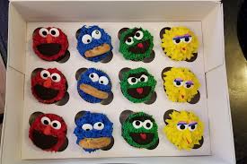 Earth's best organic® sesame street snacks make snack time fun with a variety of tasty wholesome products. Homemade Sesame Street Cupcakes Food