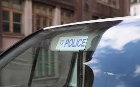 Derniers avis de décès publiés dans le département : Gard Un Pere Ses Fils Et Ses Neveux Arretes Apres Une Serie De Vols De Voitures En Famille Le Parisien