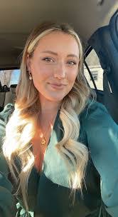 Cassie Sprague's Instagram, Twitter & Facebook