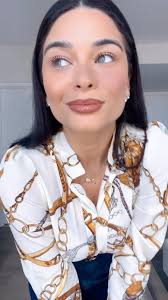 The little girl from Ipatinga, Minas Gerais never thought she’d be a  journalist