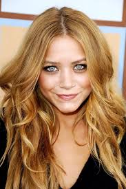 15 Shades Of Strawberry Blonde Hair To Inspire Your Next Color Appointment Strawberry Blonde Hair Color Strawberry Blonde Hair Strawberry Blonde
