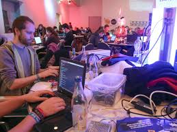 Chaos computer club kritisierte zentrale speicherung. Chaos Computer Club Trifft Sich In Leipzig Hackerkongress Will Nach Vorne Schauen