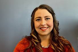 Sarah Eischen's Instagram, Twitter & Facebook