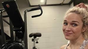 Amazon.com : Schwinn Fitness AD6 Airdyne Bike, Black, 48 x 15 x 27 (100250)  : Sports & Outdoors