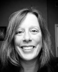 Eve Berger's Instagram, Twitter & Facebook