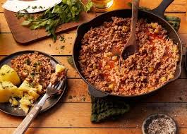 Beamtenstippe Zu Kartoffeln Rezept Rezept Rezepte Lebensmittel Essen Fleisch