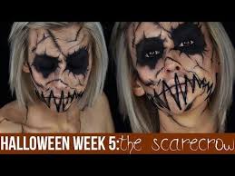 You don't need fancy makeup skills to portray the famously creepy american horror story character. Scary Scarecrow Makeup Schminkanleitung Halloween Vogelscheuche Kostum Selber Machen