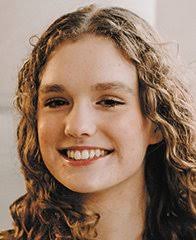 Strawberry Festival queen to be crowned Saturday