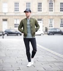 If you're looking for a breathable option, then this urban men's street style outfit is the right choice. 46 Urban Street Style Outfits For Men In 2021 Fashion Hombre