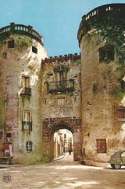 Porte De France In Ceret Pyrenees Orientales France Travel Travel Around The World Beautiful Places To Travel