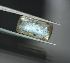 Rainbow lattice sunstone rough parcel, raw unpolished, harts range area, northern territory, australia 210 grams / 1050 carats. 3 12 Ct Rainbow Lattice Sunstone The Gem Trader Rare Gems The Gem Trader