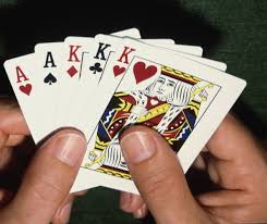 Lo mejor de estos juegos con cartas de poker es que no solo requieren muy poco tiempo para jugarlos, sino que además. Consejos Practicos Antes De Jugar Al Poker Cosas De Apuestas