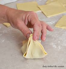 Hosting a dinner party for friends is fun alternative to going out. Italian Purse Appetizer