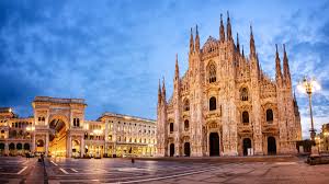 Precisely because of the long duration of the works, in its interior what to see inside and how to go to the top of milan cathedral? Milan Gothic Cathedral In Italy Ticket Prices Opening Hours