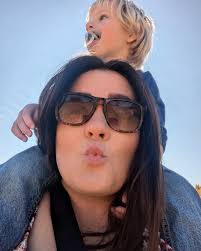 Love being your mom ❤️