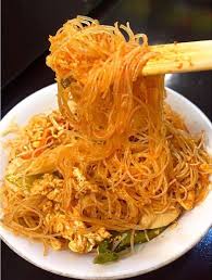 Cemilan bihun kriuk / bihun kremes / bihun goreng 150 gr jajanan jadul · rp14.500. Another Cemilan Di Saat Mendung Gelap Melanda Ini Bihun Goreng Singapore Yummy Cemilan Menggoreng
