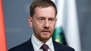 Brief gegen Waffenlieferungen: Kretschmer sorgt für Unverständnis