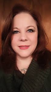 Katherine Vinson's Instagram, Twitter & Facebook