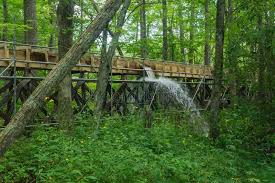 The grand estate on the corner of dale mabry and busch boulevard has been under development for 12 years and under construction for nearly six years. Construction Of A New Flume At Mabry Mill Blue Ridge Parkway Virginia Usa Editorial Stock Image Image Of Machine Manufacture 155414709