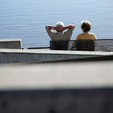 Ab dem geburtsjahr 1964 müssen sie allerdings mindestens 65 jahre alt sein: Rente Mit 63 Ohne Abschlage So Kommen Sie Fruher In Den Ruhestand Wirtschaft