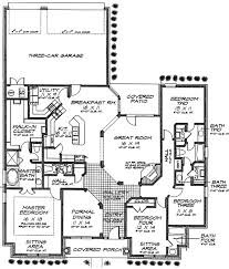 A jack and jill bathroom is a bathroom that is situated between two bedrooms for shared use by the occupants of those bedrooms. Home Plans With Jack And Jill Bathrooms Home And Aplliances